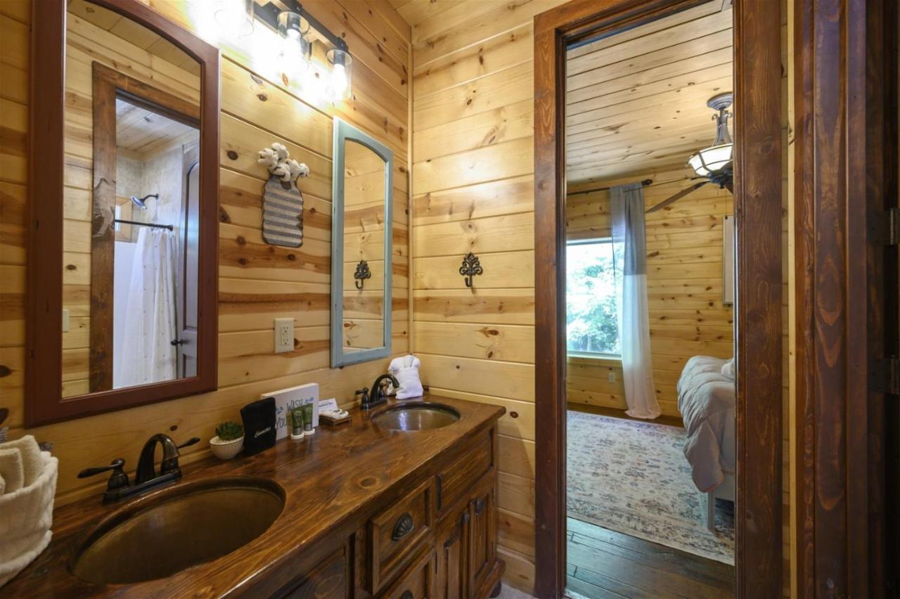 Smoky Bear Villa Броукън Боу Екстериор снимка